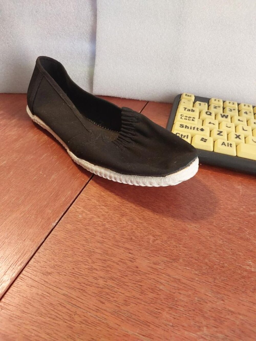 NEW ! Vintage Women Casual Canvas Slip On Flat Black Size 7